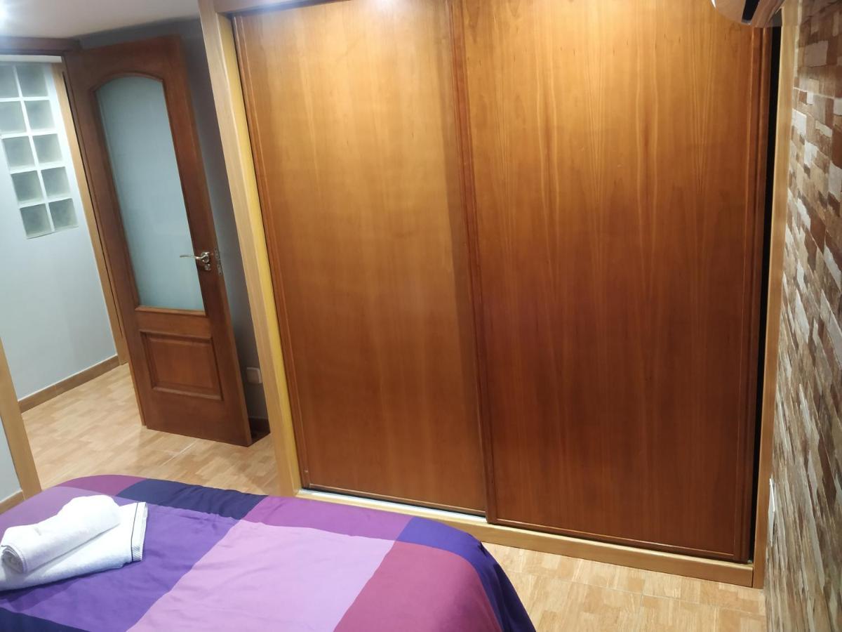 Apartamentos Deluxe Barajas Мадрид Екстериор снимка